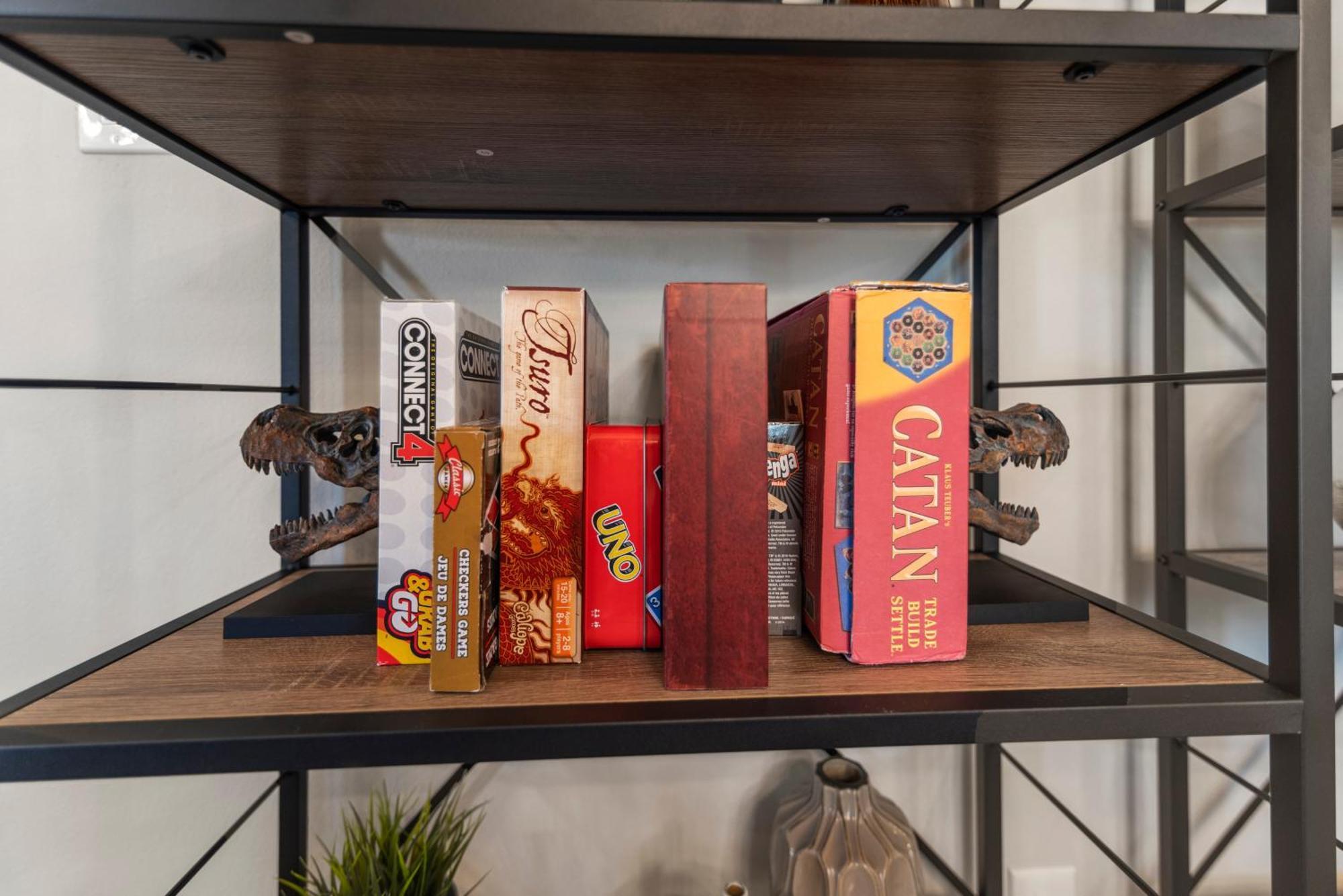 Luxe, Central, & Contemporary - A Modern Utopia! Tv In Each Room Shreveport Ngoại thất bức ảnh